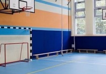 В школах Хакасии отремонтируют 11 спортзалов