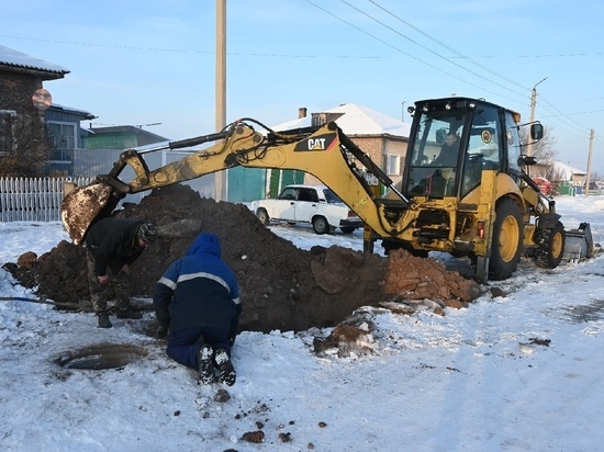 В селе Кирба Бейского района жителям подвозят воду