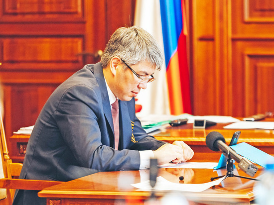 Политэксперты предлагают оценить уровень доверия Алексею Цыденову