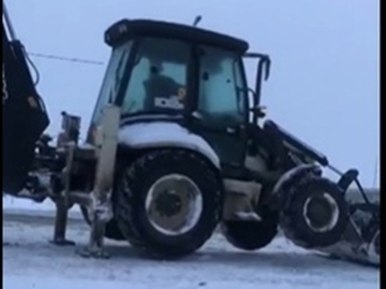Ростовчане сняли на видео фейкового снегоуборщика