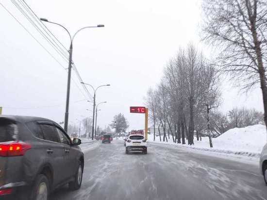 Новосибирский термометр сошел с ума и предсказал погоду из будущего