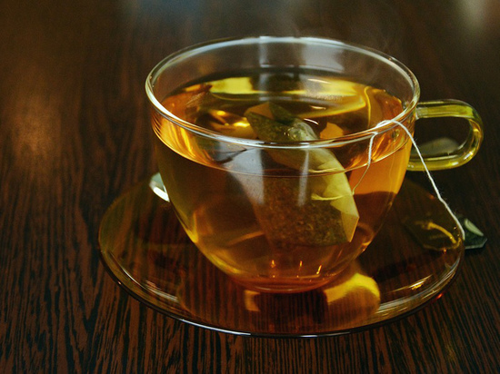 Ценители чая нередко свысока относится к чайным пакетикам, считая, что в них в лучшем случае кладут пыль с чайных производств