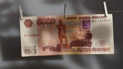 Житель Бурятии расплатился в магазине пятитысячной купюрой из «банка приколов»