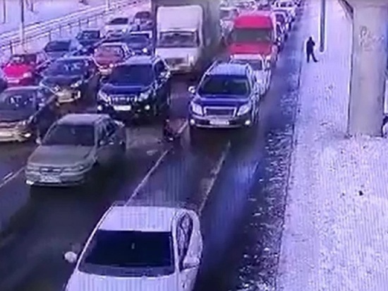 Land Cruiser сбил 13-летнего мальчика в Екатеринбурге