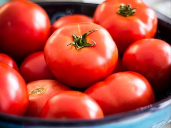 Диетолог Горин: помидоры способствуют омоложению