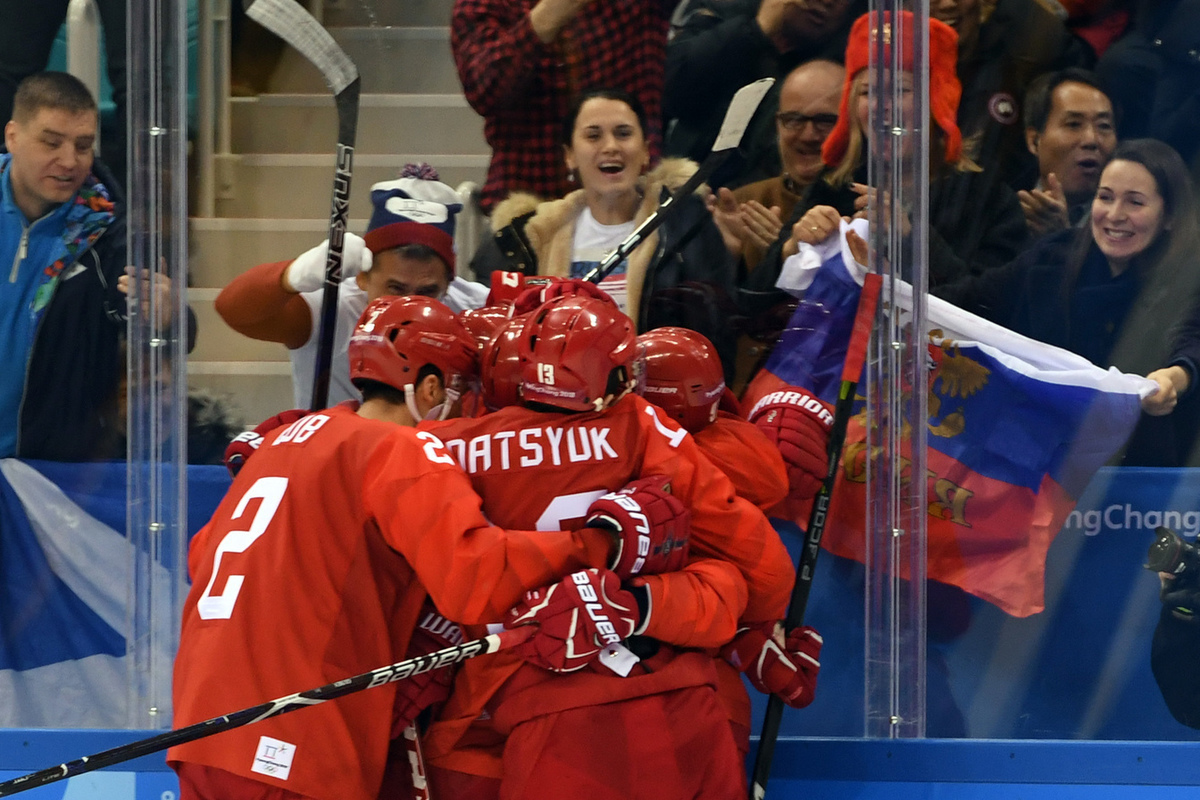 В составе олимпийской сборной России по хоккею произошла замена