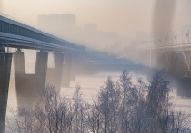 Морозная и безветренная погода сказывается также на качестве воздуха в городе - уровень загрязнения по прежнему остается высоким