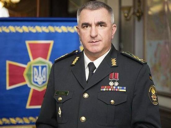 Зеленский уволил командующего Нацгвардией после инцидента в Днепре