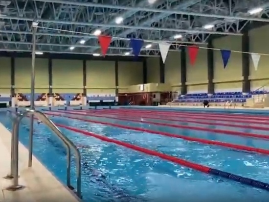 Можно тренировать олимпийских чемпионов: в бассейне Губкинского оборудовали новейшую систему хронометража
