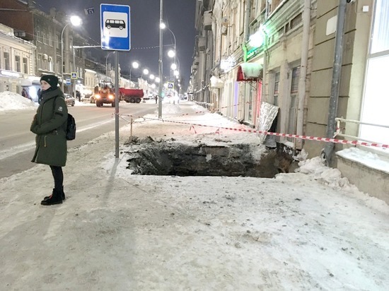 На Московской в Саратове случайно вскрыли подвалы старинного дома