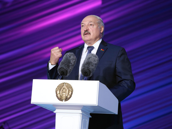 Президент Белоруссии Александр Лукашенко выступил с ежегодным посланием к парламенту