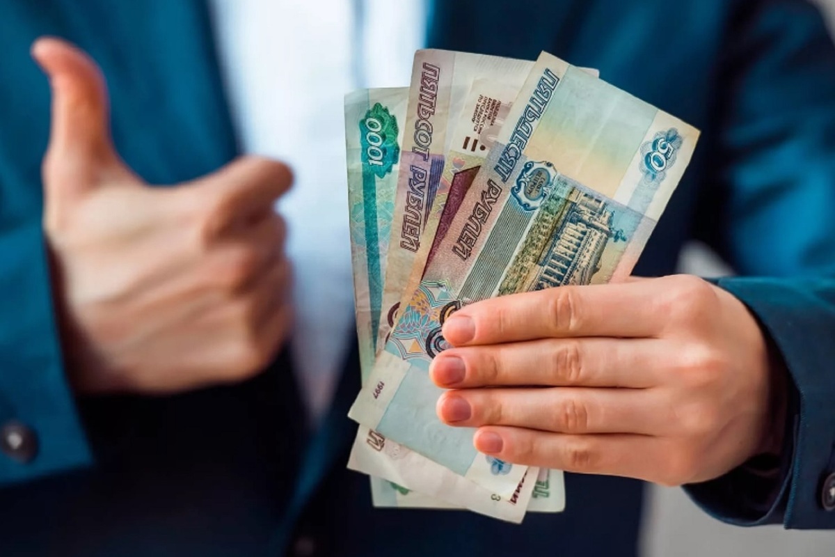 Средняя зарплата в Костромской области выросла почти на десять процентов