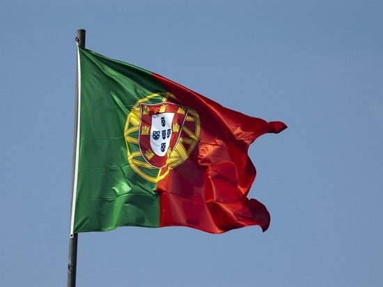 В Португалии подготовились к досрочным выборам в парламент