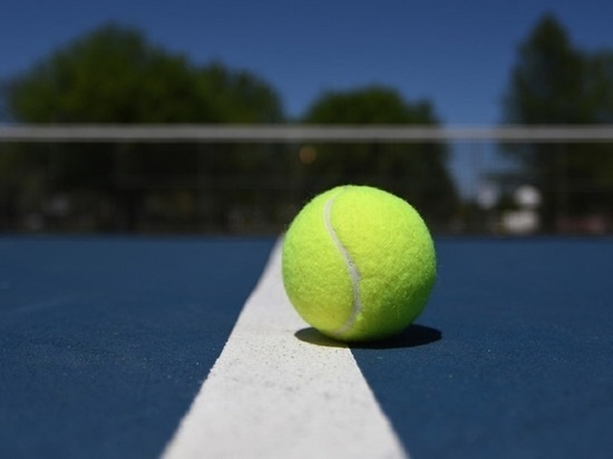 Медведев взял второй сет у Надаля в финале Australian Open