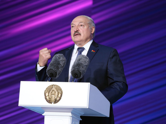 Лукашенко выразил соболезнования семье Леонида Куравлева