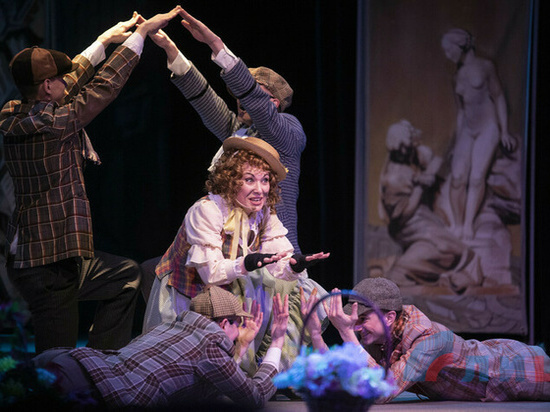 В Луганске прошла премьера пьесы Бернарда Шоу