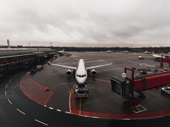 В аэропорту «Храброво» Калининградской области из-за шторма изменилось расписание авиарейсов