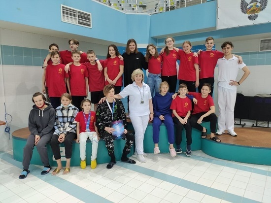 Более тридцати медалей завоевали пловцы из Серпухова на областных соревнованиях