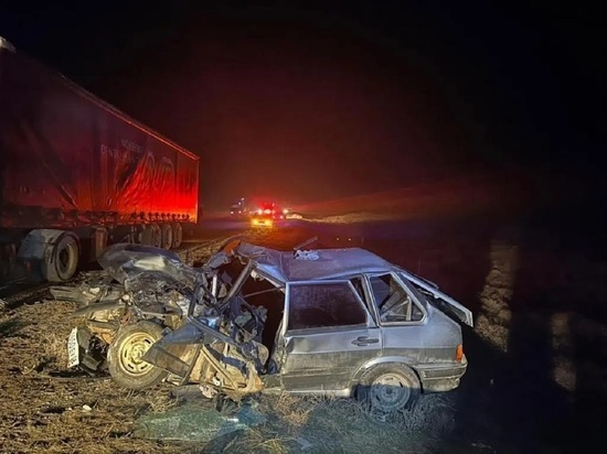 Выезд на «встречку»: на дороге в Калмыкии погибли люди