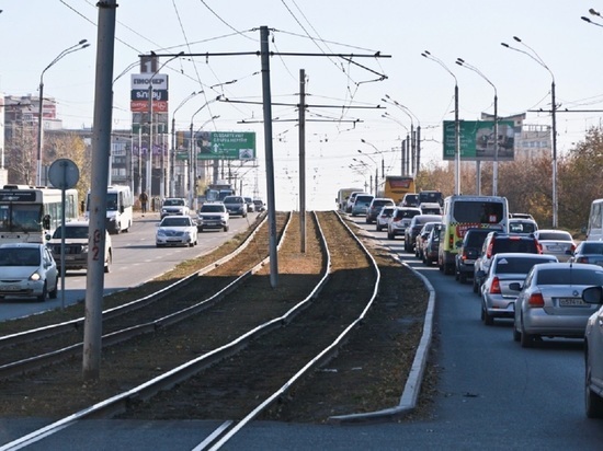 Барнаульцам рассказали, где введут выделенные полосы для автобусов во время ремонта моста на Новом рынке