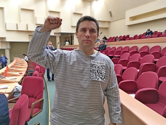 Саратовский депутат Николай Бондаренко потерял треть миллиона рублей