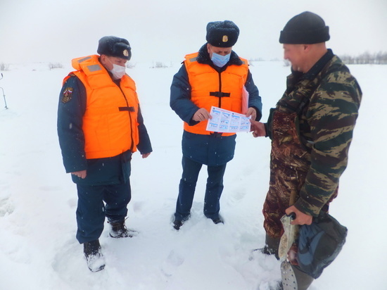 Инспекторы ГИМС провели рейд на водоемах Гагаринского района