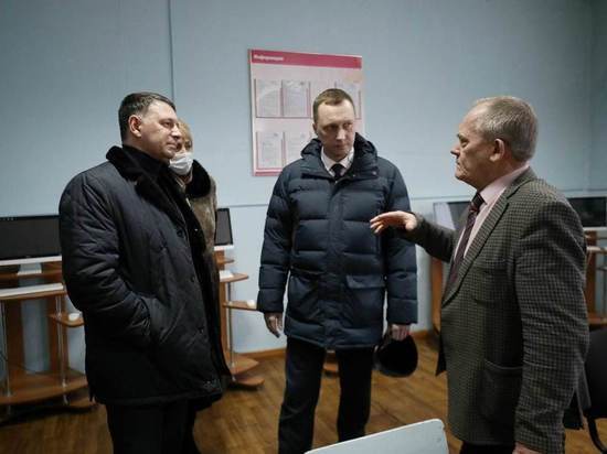 Саратовской молодежи советуют учиться на сварщиков и кондитеров