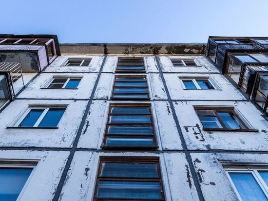 Администрация Мурманской области потратит 3 миллиона рублей на покупку квартир для детей-сирот