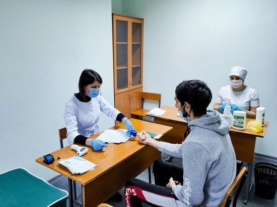 В Курске за сутки 3180 человек обратились в поликлиники для вызова врача на дом