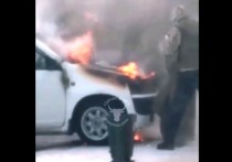 Toyota Probox загорелась 3 февраля возле ТЦ «Ся Ян» на улице Бабушкина в Чите, сообщается в группе «Сейчас в Чите» ВКонтакте