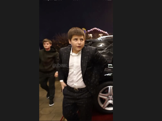 Интернет-пользователи обратили внимание на часы сына Рамзана Кадырова Адама