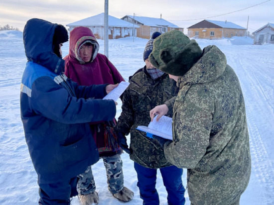 На Ямале эвакуировали тундровиков с территорий, куда рухнут обломки ракеты