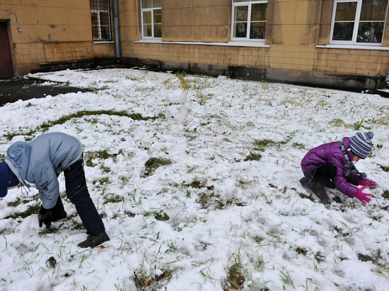 Акция «Любим снег» стартовала в Ленобласти для дошкольников