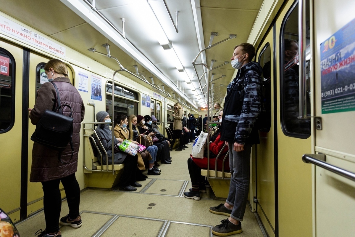 метро в новосибирске на речном