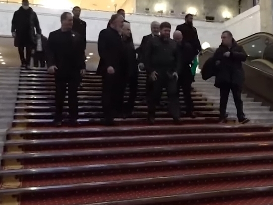 Кадыров показал встречу с Мишустиным и другими федеральными чиновниками