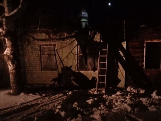 В рязанском посёлке Елатьма сгорел жилой дом, два человека погибли