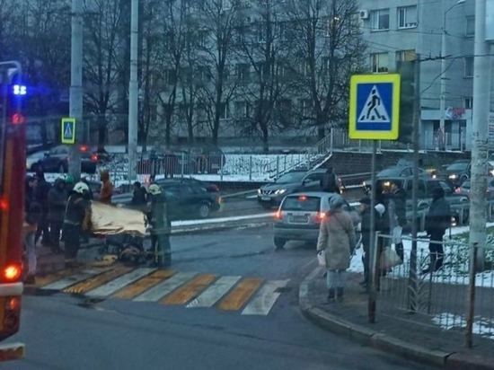 «Нахожусь в Италии»: муж погибшей в аварии на Московском проспекте женщины не появится на похоронах