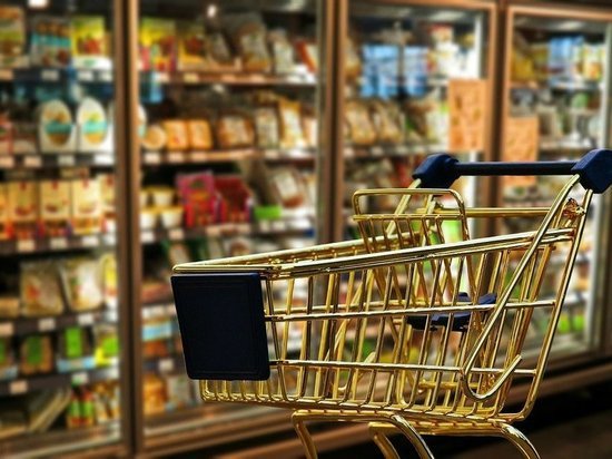 В Воронежской области воровка спиртного из магазина ответит за грабеж