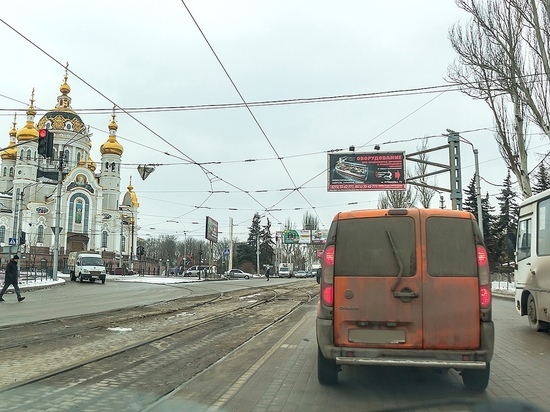 Донецкая маршрутка переехала женщине ноги