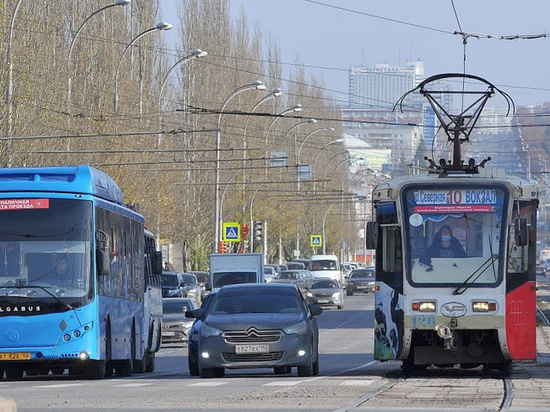 Стало известно, сколько транспортных карт купили в Кемерове с начала 2022 года