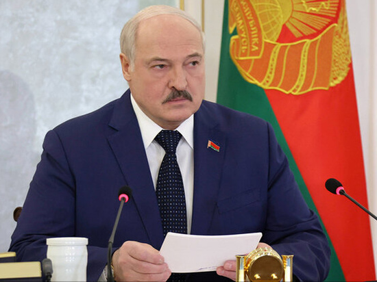 Политологи объяснили слова Лукашенко о присоединении Украины к Союзному государству