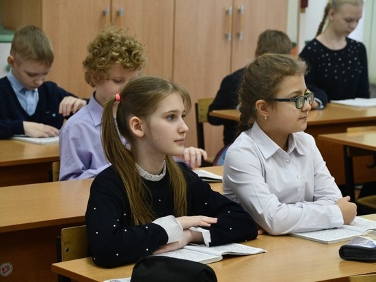 Школьники Серпухова возобновили работу в очном режиме