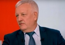 Инфекционист, директор по научной работа ЦНИИ эпидемиологии Роспотребнадзора Александр Горелов рассказал, какой процент людей заражается коронавирусом повторно