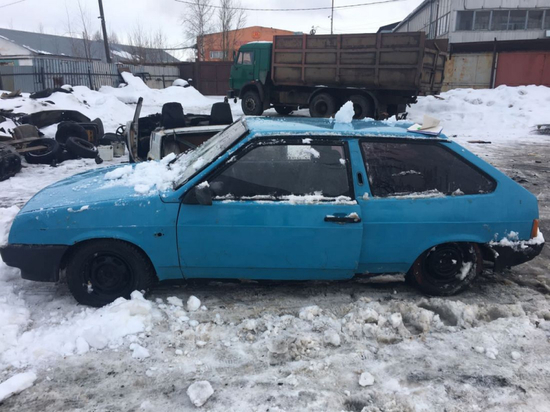 Задержаны новгородцы, выручившие от сдачи на металлолом угнанных автомобилей 30 тысяч рублей