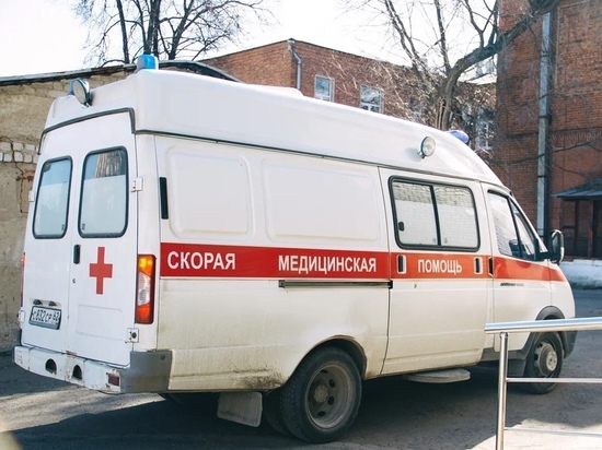 В Рязани мужчина поскользнулся на льду и потерял сознание