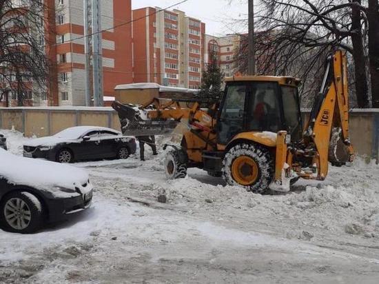 Мэрия Рязани выявила более 150 нарушений в уборке дворов и городских улиц