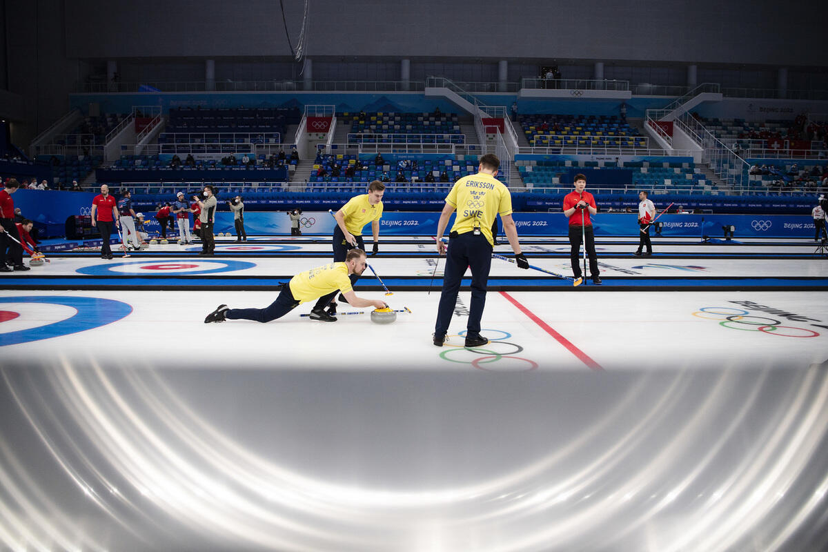 Особое внимание лыжам и фигурному катанию