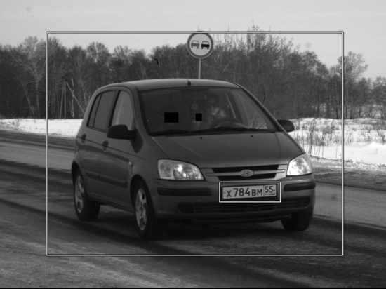 Омская автоледи превысила скорость и показала неприличный жест в камеру