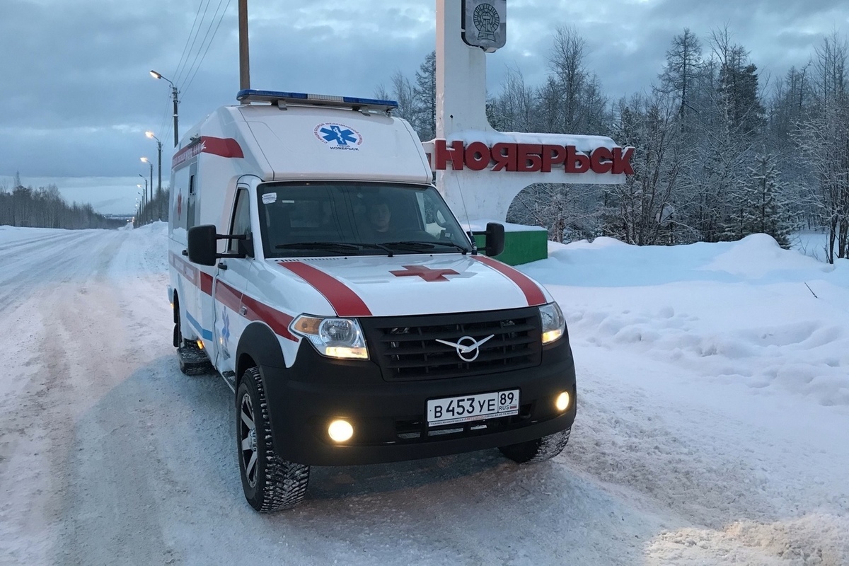 Ямальская ноябрьск. Ноябрьск станция скорой помощи. Махиня Ноябрьск Ямал.