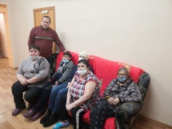 Власти двух районов Омской области закрывают общежития для престарелых